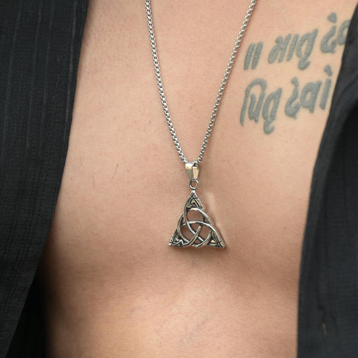Triad Twisted Necklace from Palmonas