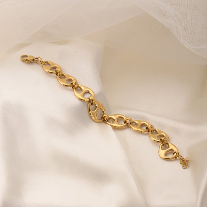 Shop Gilded Unity Gold Linked Bracelet Palmonas-1
