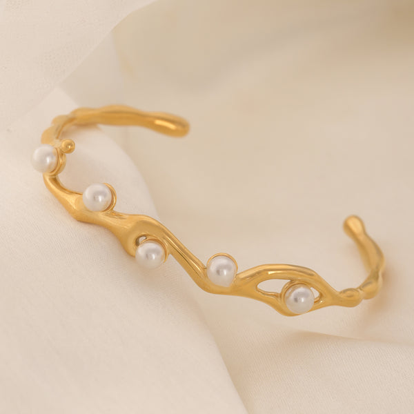 Shop Sea Breeze Gold Bracelet Palmonas-1