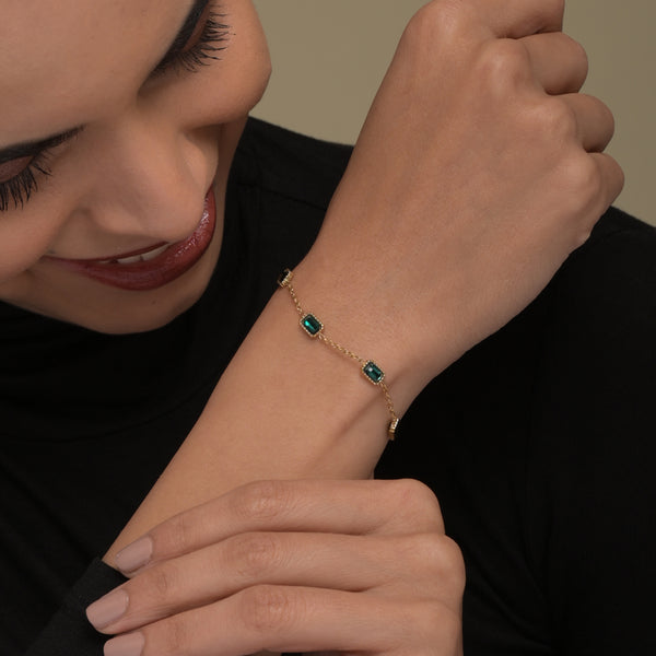 Shop Emerald Stone Bracelet Palmonas-1