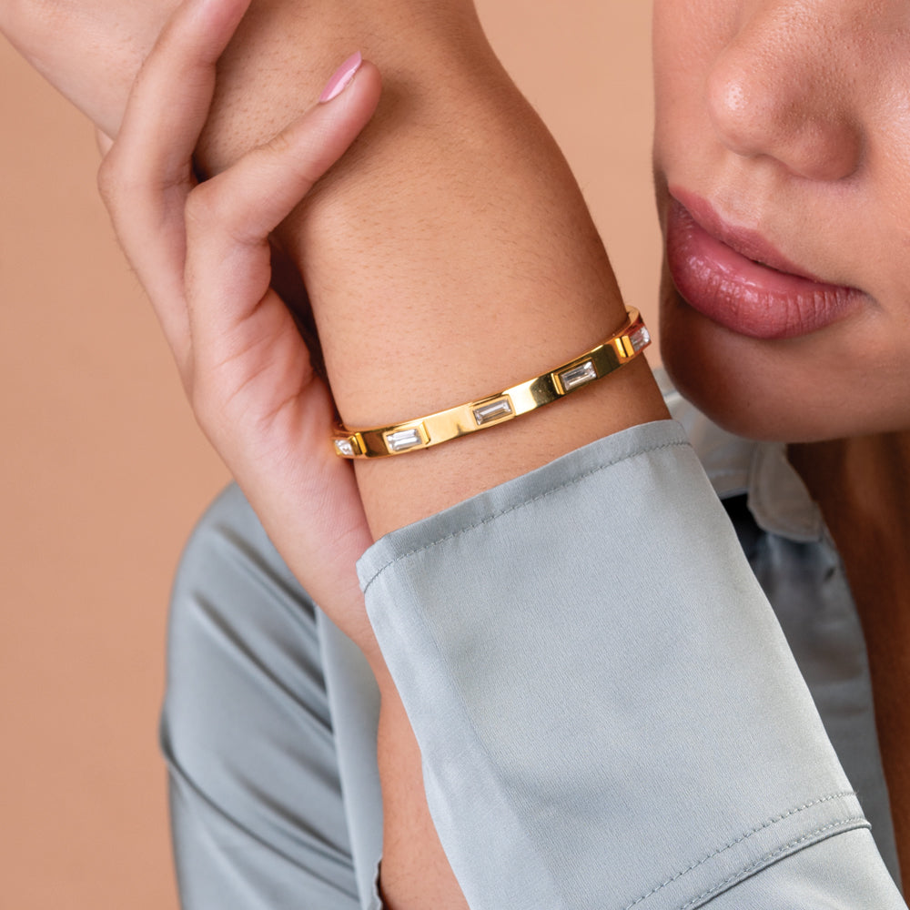 Amy of Fashion Jackson always pairs the MF London Bracelet with her Cartier  Love Bracelet | Fashion jackson, Jackets men fashion, Fashion