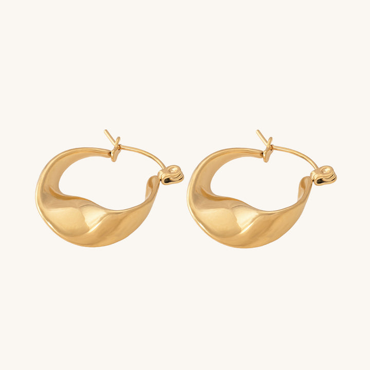 Shop Wobbly Circle Hoop Earrings- 18k Gold Plated Palmonas-3