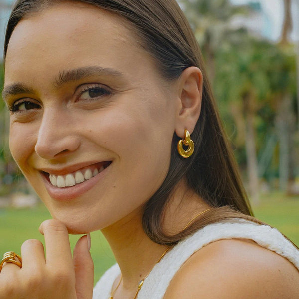 Gold Chic Oval Drop Earrings
