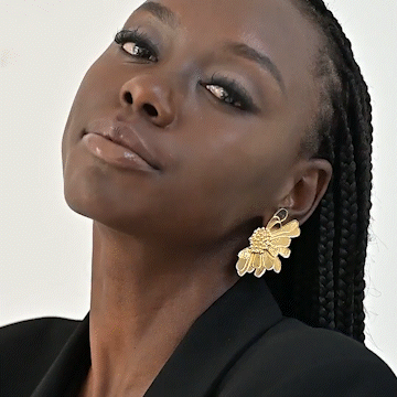 Shop Moonstone Petal Earrings Palmonas-5