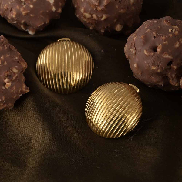 Round Shell Earrings