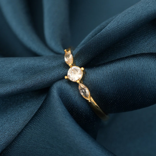Solitaire Elegance Ring