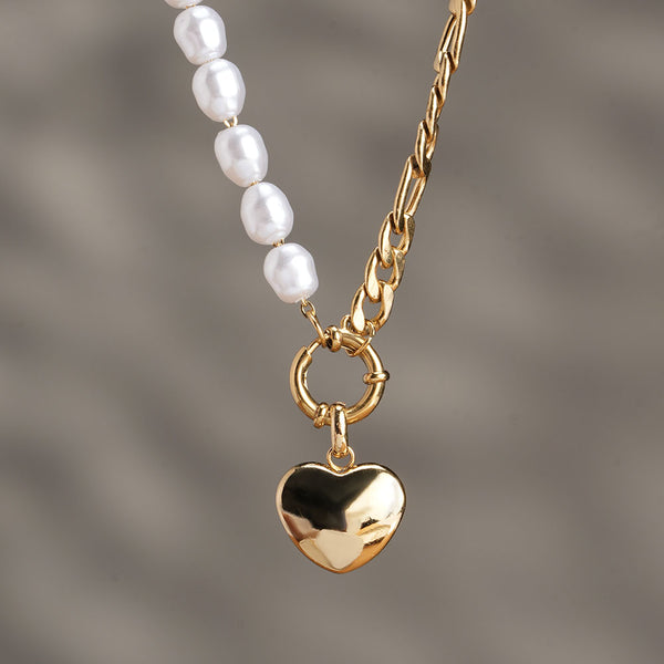Harmony in Contrast Necklace