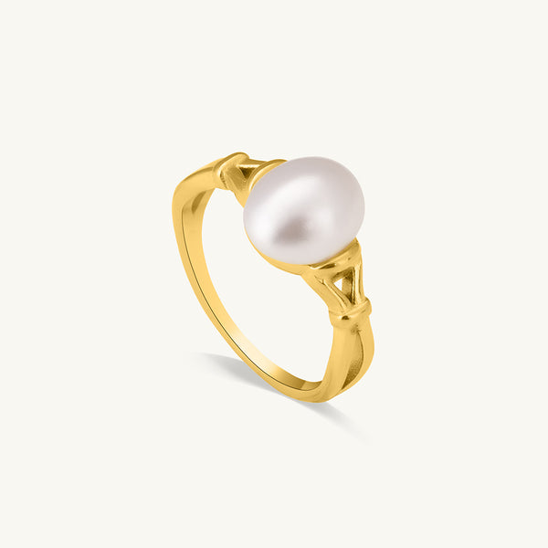 Vintage Inspired Gold Pearl Ring