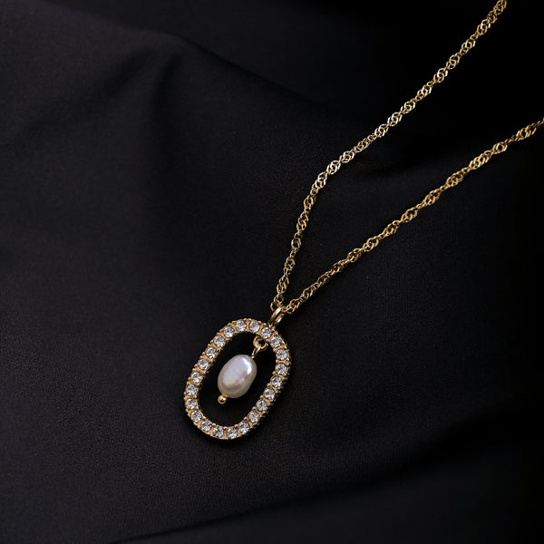 Dazzling Pearl Drop Necklace