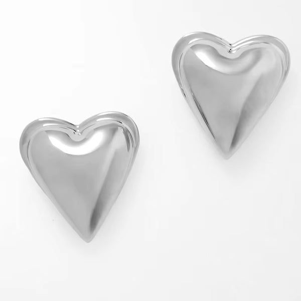 Minimal Heart Silver Stud Earrings