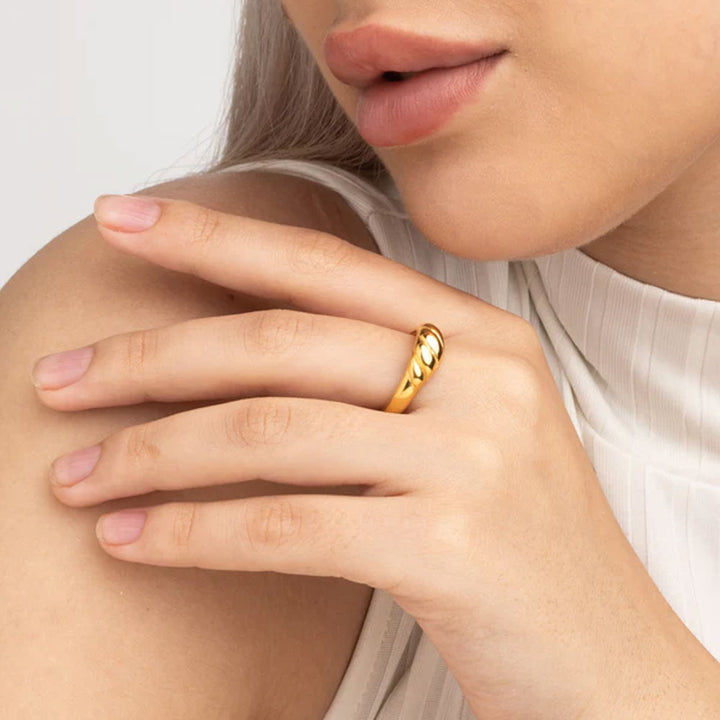 Shop Twisted Croissant Ring- 18k Gold Plated Palmonas-3