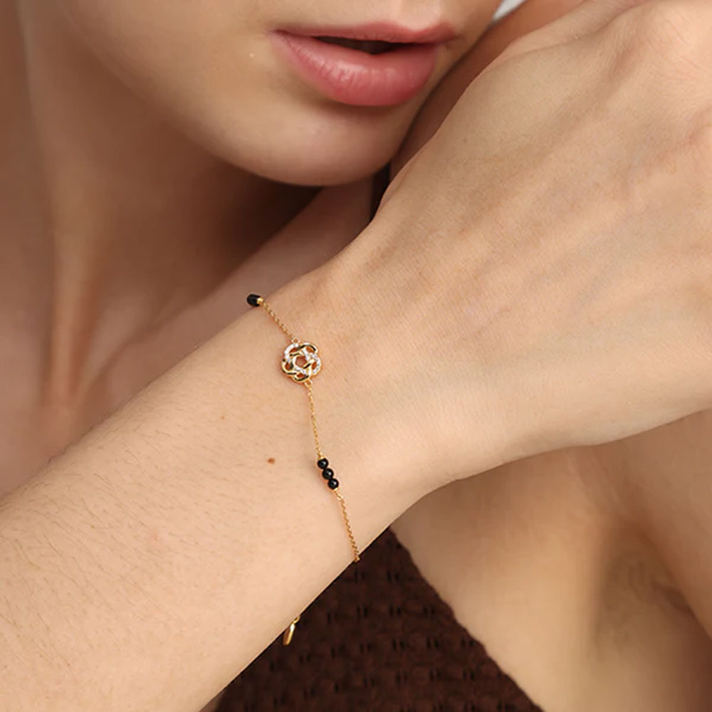 Shop Yuti Diamond Mangalsutra Bracelet Online | CaratLane US