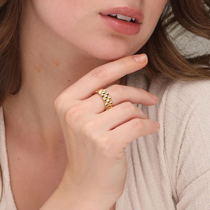 Shop Chunky Chain Ring- 18k Gold Plated Palmonas-4