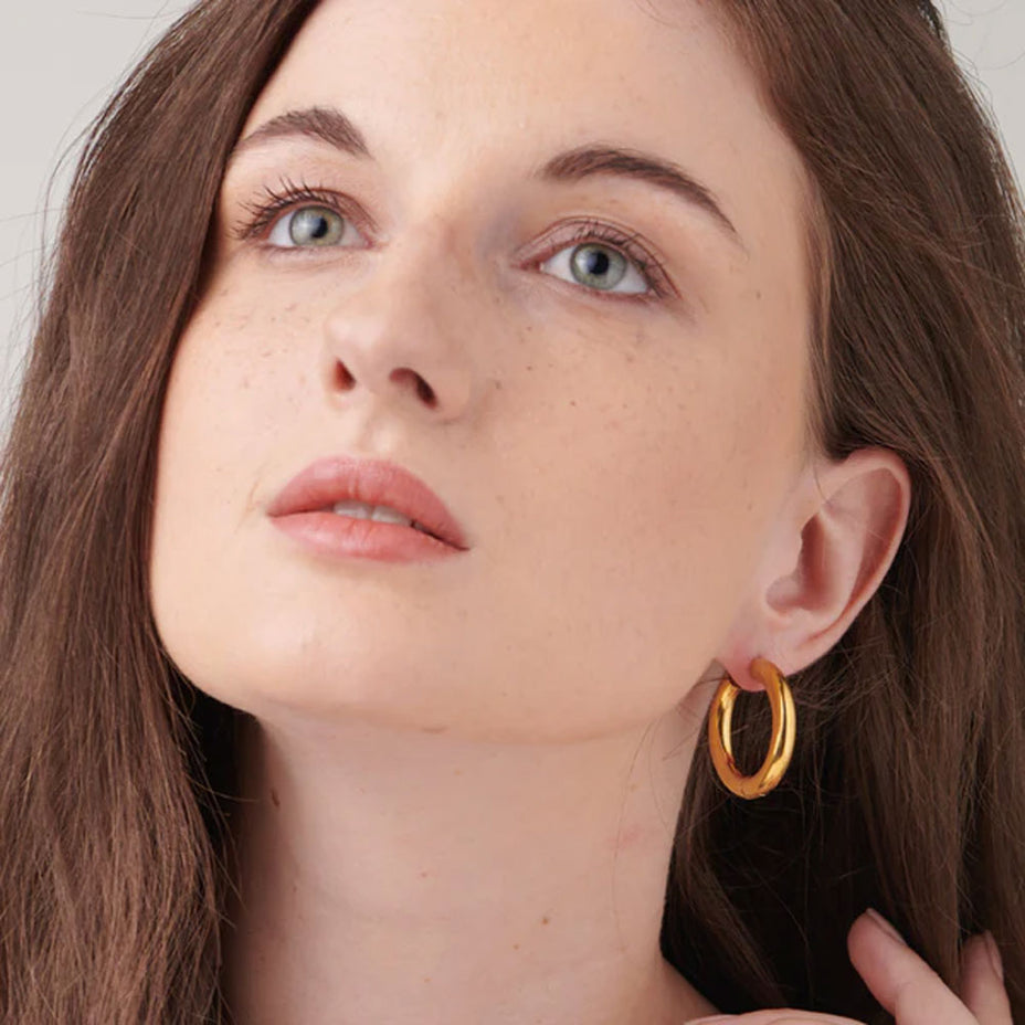Shop Classic Round Hoop Earrings- 18k Gold Plated Palmonas-3