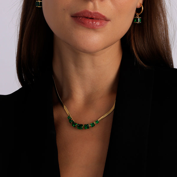 Shop Green Emerald Stone Snake Chain Necklace | 18k Gold Plated Palmonas-1