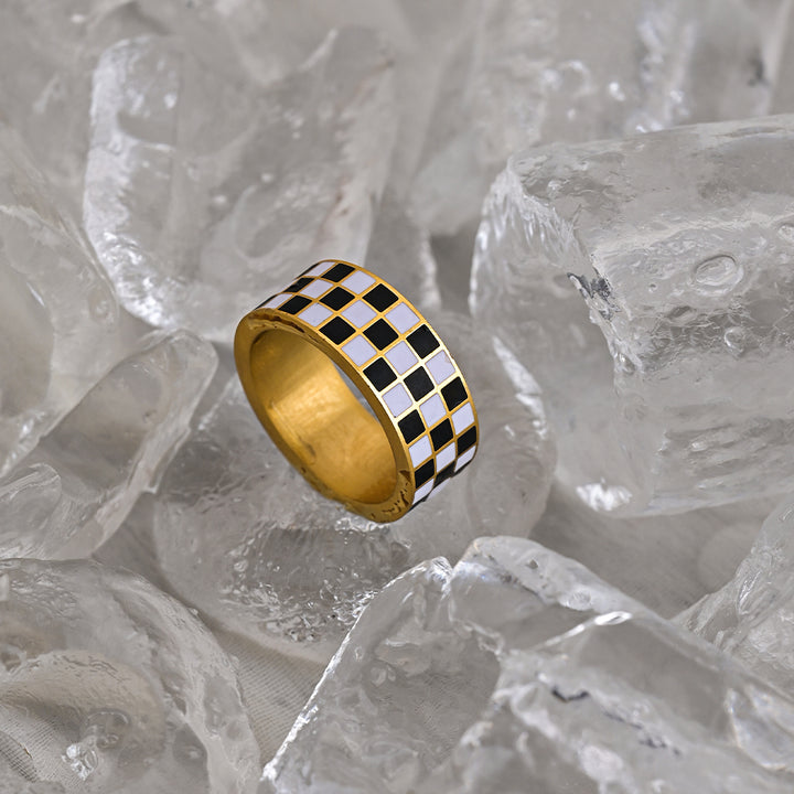 Shop Tri-Colour Checkered Ring- 18k Gold Plated Palmonas-2