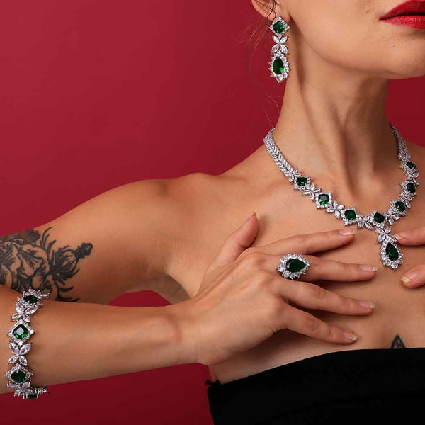 Elegant Emerald Diamond Set