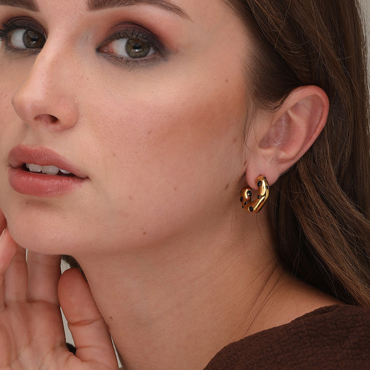 Shop Black Stones Hoop Earrings- 18k Gold Plated Palmonas-5