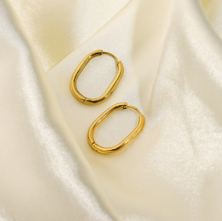 Shop Plain Oval Hoop Earrings- 18k Gold Plated Palmonas-7
