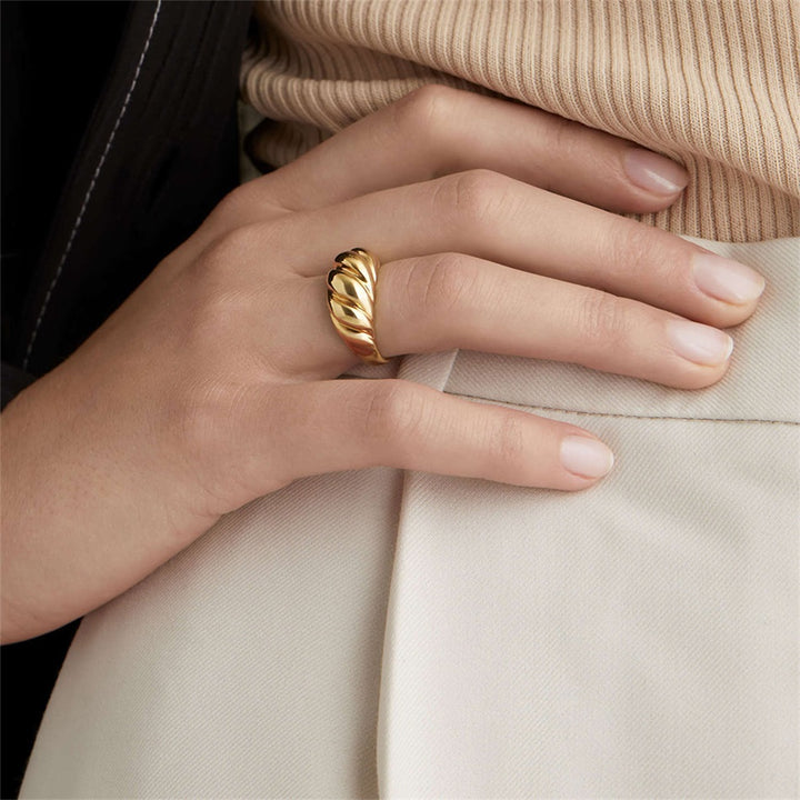 Shop Rope Twisted Bold Ring | 18k Gold Plated Palmonas-2