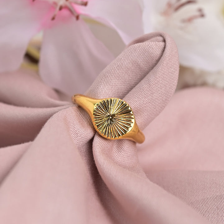 Shop Sunshine Beauty Ring- 18k Gold Plated Palmonas-4